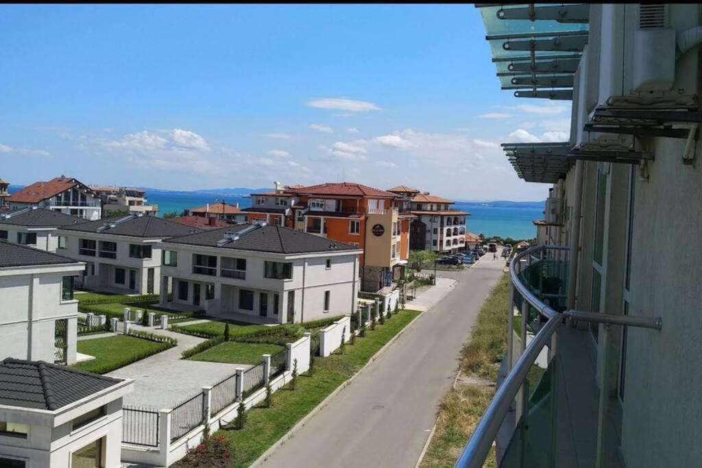 Seaview Apartment - Clara Sarafovo - 100M To Sea Burgas Exterior foto