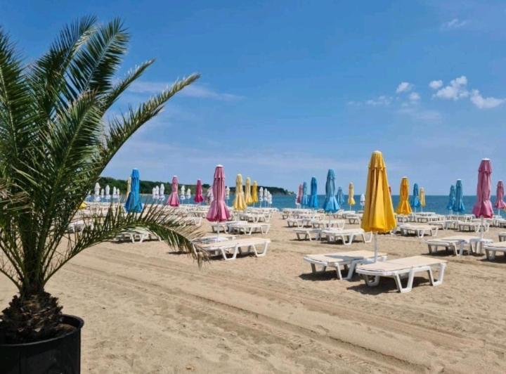 Seaview Apartment - Clara Sarafovo - 100M To Sea Burgas Exterior foto